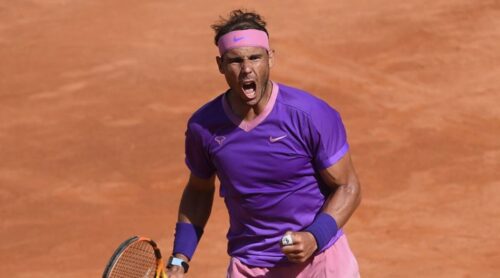 Rafael Nadal playing in Clay court