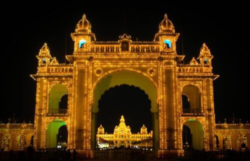 Mysore Dasara Celebrations in Karnataka, Fully Lit Mysore Palace on a Dasara Evening