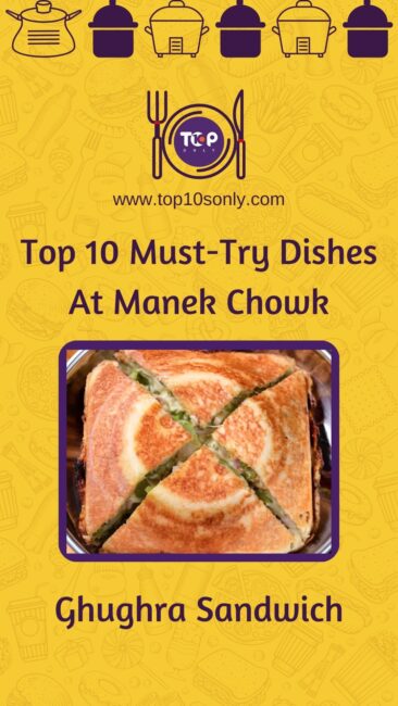top 10 must try foods at manek chowk, gujarat ghughra sandwich